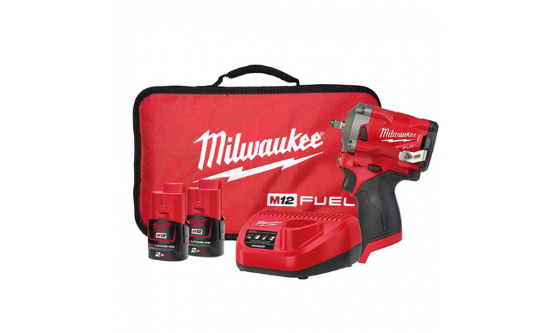 Milwaukee M12 Fuel Stubby Impact Wrench Kit FIW38-202B